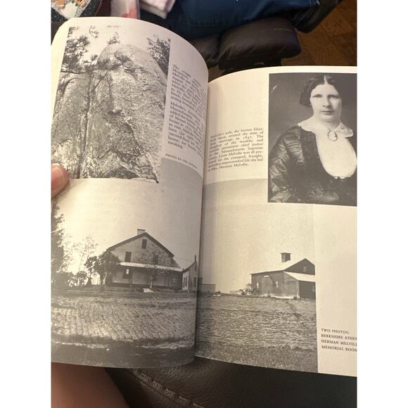 A Common Life Four Generations of American Literary Friendship & Influence Book - Picture 5 of 12